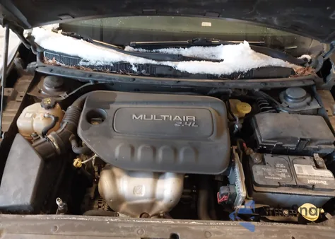 2017 Chrysler 200 Limited Platinum z USA, uszkodzony, nr VIN 1C3CCCAB4HN506830